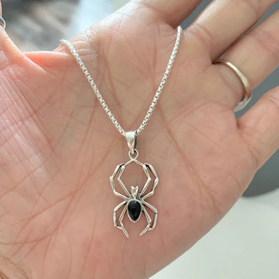 Sliver Spider Pendant Necklace