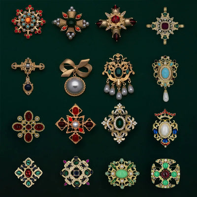 Baroque Vintage Gold Color
